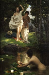 Jóvenes bañándose en una fuente del bosque